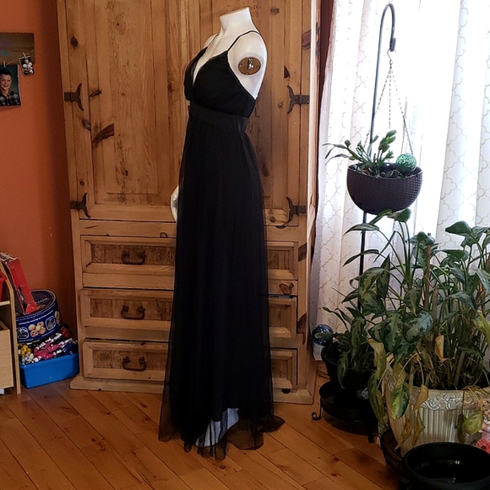 Black maxi dress - Picture 3 of 16